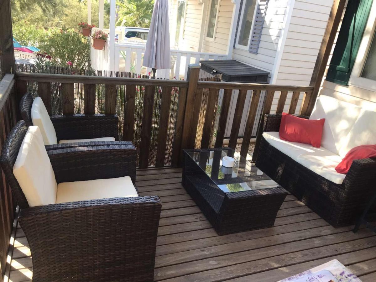 Mobilhome En Face Des Plages Hyères Zewnętrze zdjęcie